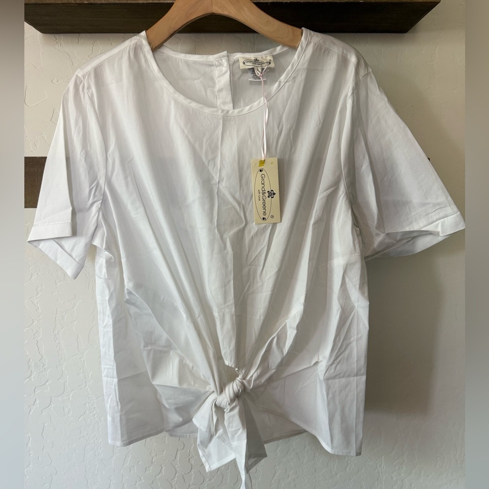 Grand & Greene|White short sleeve Tie-Front Top in cotton blend•••NWT, Large